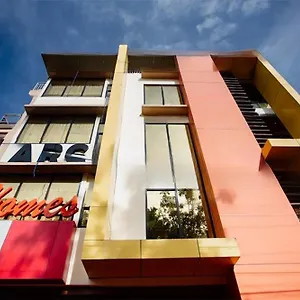 3* Hotel Arc Homes Powered By Cocotel